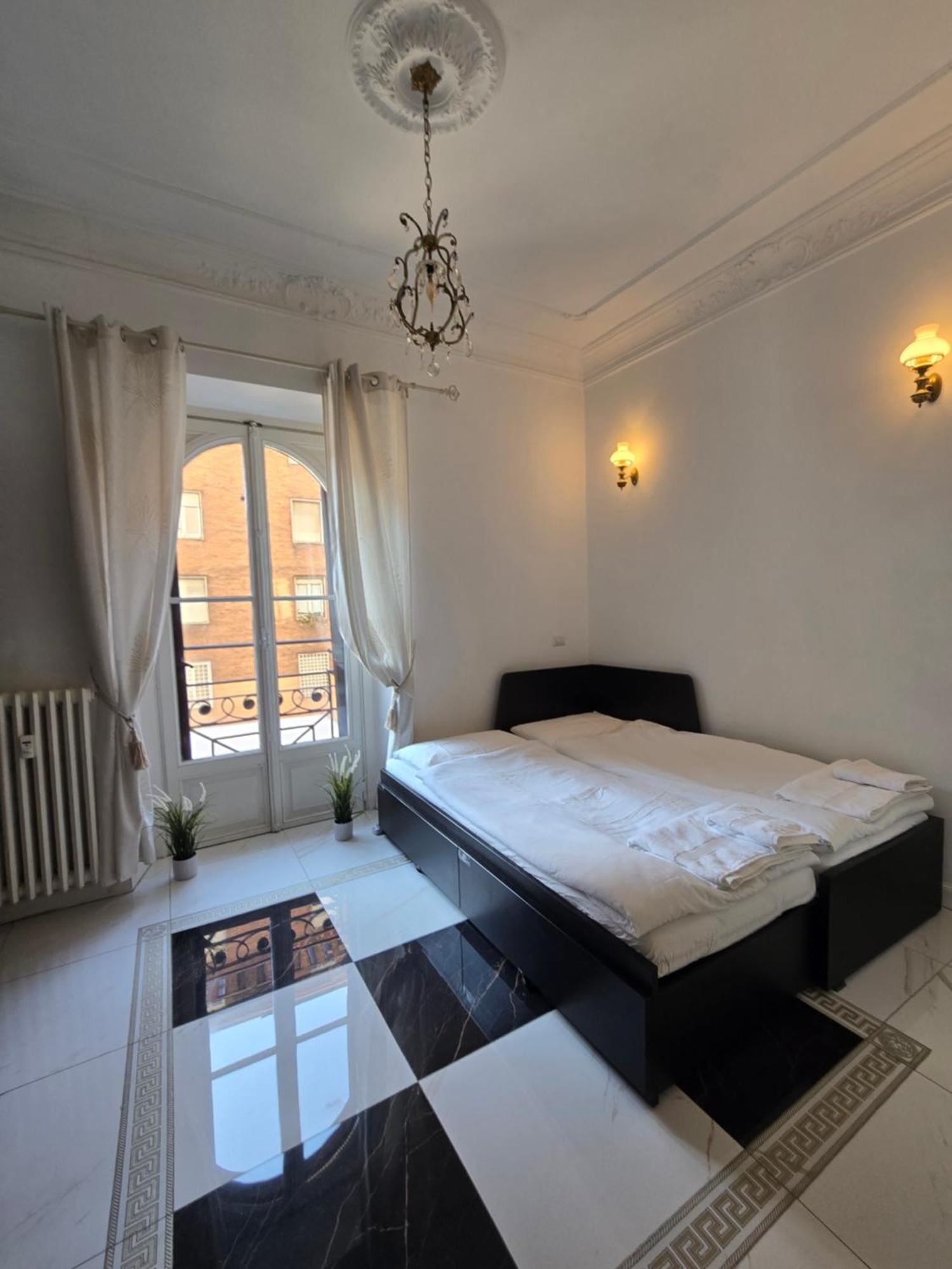 Ferienwohnung Elegante Monolocale - Macchi 1920 Mailand Exterior foto